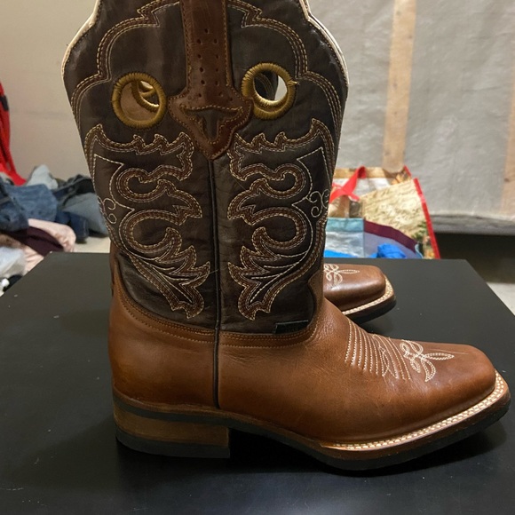 golden star boots men size 6 or 6y for kids also 7.5 for women - Picture 1 of 16